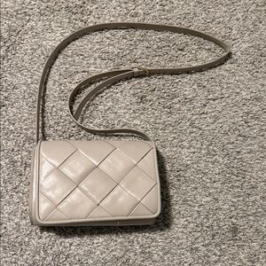 H&M Elegant beige Quilted Crossbody Bag